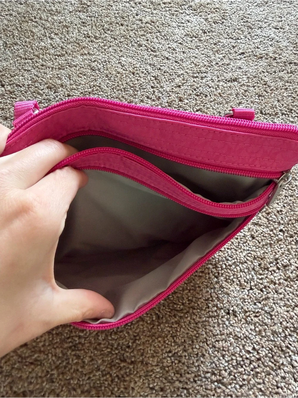 BAGGALLINI Bright Pink Nylon Zippered Crossbody Shoulder Bag